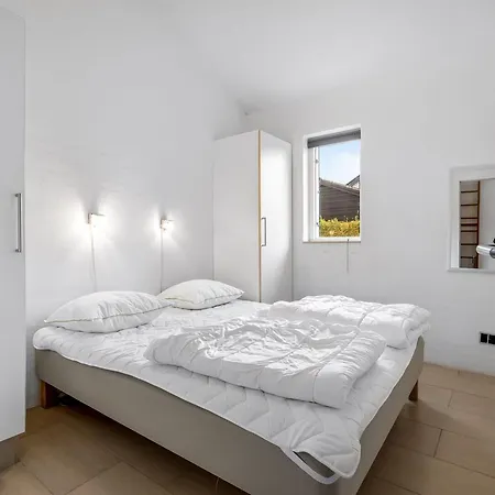 Feriehus Synne - 350m From The Sea By Interhome Grenå